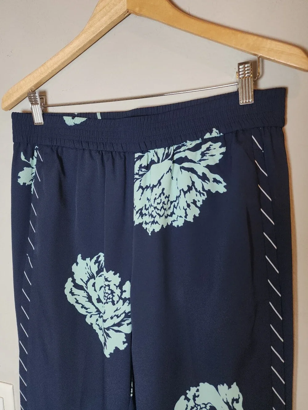 J. Crew Pull On Reese Pants Lined Navy Blue Floral Peony Women's Size 8